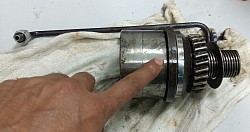 Tablet compression Cadmach CTXAll pre-pressure hydraulic cylinder